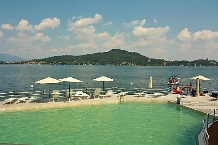 Sleeps 2 Pool Wifi Lejlighed Meina