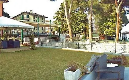 Lejlighed Sleeps 2 Pool Wifi *